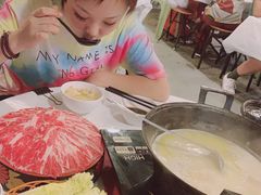 -鲜入围煮花胶鸡海鲜火锅