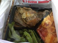 -711便利店(第二儿童医院店)
