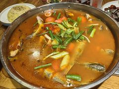 -亮欢寨酸汤鱼(沙冲路店)