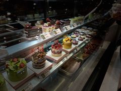 -赛拉维(咸阳财富中心店)