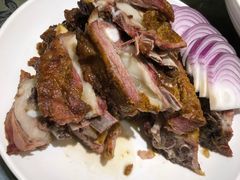 -牧场烧烤餐饮广场