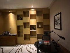 -天津梅江中心皇冠假日酒店