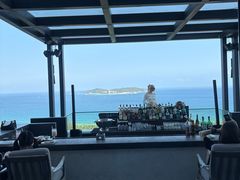 -瑰丽酒店·海吧·天际下午茶·现场DJ·天台酒吧