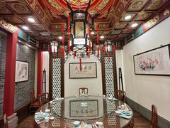 -梅龙镇酒家(南京西路总店)