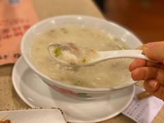 顺德鱼蓉粥-点都德(北京路贰店)
