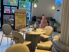-必胜客(大坪英利店)