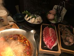 -湊湊火锅·茶憩(打浦桥日月光店)