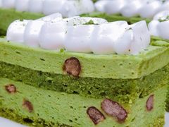 -亚马逊环球美食百汇(新城吾悦广场店)