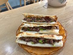 -金诚张妈妈羊汤·驴肉火烧(旧宫佳和园店)