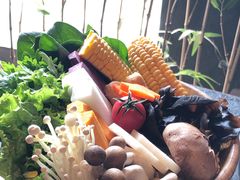 -湊湊火锅·茶憩(新中关购物中心店)