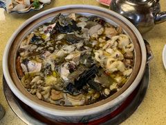 乌鸡野生菌汤-东巴谷野生菌火锅餐厅