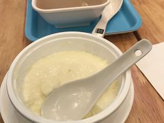 西贡双皮奶-满记甜品(荟聚购物中心店)