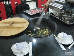 4爆葱姜了-屯靠屯地锅王(西南路店)
