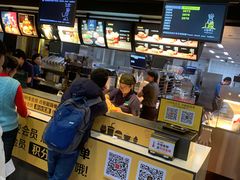 麦辣鸡腿堡套餐-麦当劳(禄口机场T2航站楼)