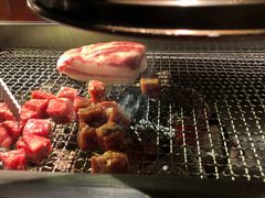 -肉甲韩国木炭烤肉(新壹街1店)