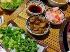 小菜-毛辣果·贵州红酸汤牛肉火锅(西单店)