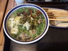 -云阿蛮云南生烫牛肉米线(奉贤路店)