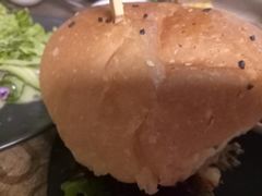 -HIGH FIVE哈福手工汉堡(桂林路店)