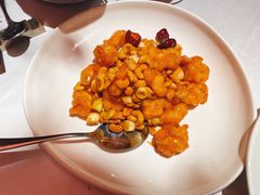 宫爆虾球-小河盐帮·私家菜·烤鸭(三元桥·霄云路店)