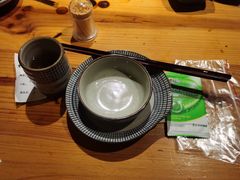 -野山舂·贵州现舂酸汤火锅(鸿通城店)