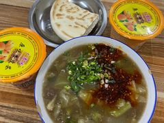 -老字号贾家肉丸糊辣汤(光明巷店)