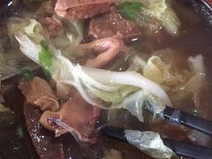 -闫家驴肉老店(华电一校店)