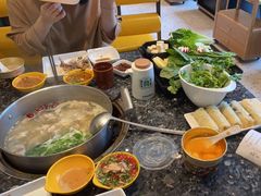 -一席地·本地鸡窝·杭帮鸡火锅(萧山银隆百货店)