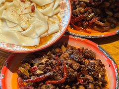 -柴窝堡22号辣子鸡·传承新疆菜