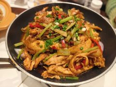 -张大师鸭爪爪特色干锅(南湖店)