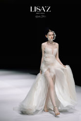 -Renee芮亦婚纱(原丽莎)