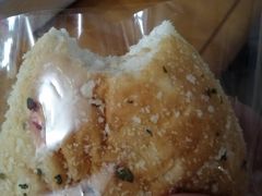 玉米吞拿鱼米包-PAPER STONE BAKERY(天环店)