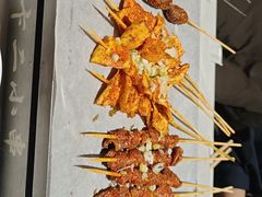 -卞二小串·鹤岗烧烤·坑烤(永定路店)