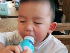 -蜜桃餐厅·伴山(湖滨商业街店)