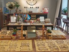 -肆兮眼镜·蔡司·徕卡战略合作店(大坪店)