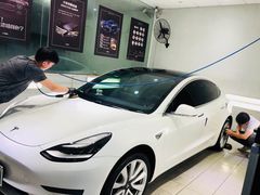 -TESLA 特斯拉(上海太古汇体验店)