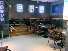 大堂-酷公社·榴莲披萨(太原街店)