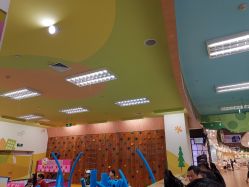 -莫莉幻想儿童乐园(武汉经开永旺店)