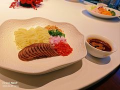 -鱼翅楼·津派砂锅鱼翅(水上公园店)