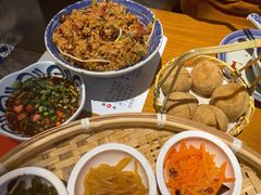 -包整·丝娃娃(一览甲秀楼风景店)