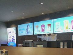 -瑞幸咖啡(太阳百货商场负一层店)