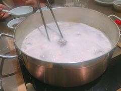 -捞王锅物料理(上海世茂广场店)