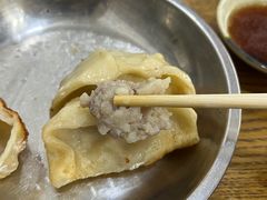 -黄阿姨锅贴大王(万航渡路店)