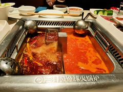 清油麻辣锅底-海底捞火锅(杭州庆春路夜宵主题店)