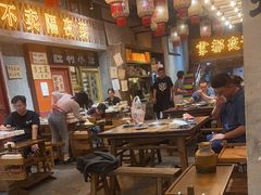 -旧街市鲜货老火锅(大光路店)