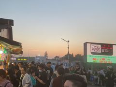 -大学城夜市大排档(凤栖路店)