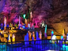 -泰安地下龙宫景区