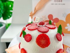 -花花卷卷·鲜食蛋糕(静安久光百货店)