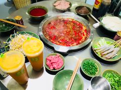 -奈雪的茶(市百一店)