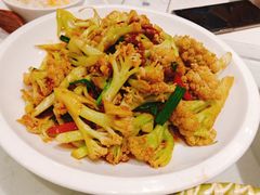 -峨嵋小镇(远洋城店)