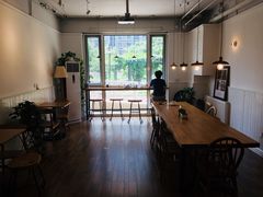 -Cafe Villa